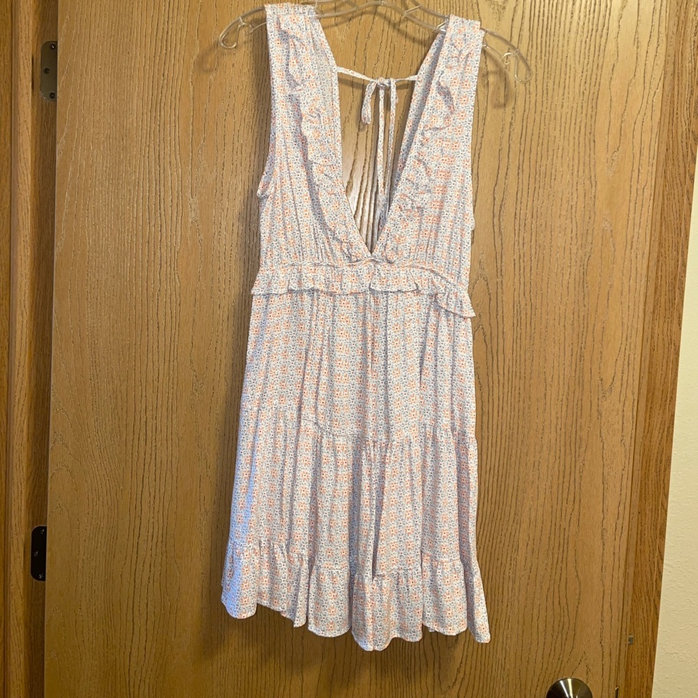 L’abeye Deep V Layered Ruffle Dress - Picture 4 of 4